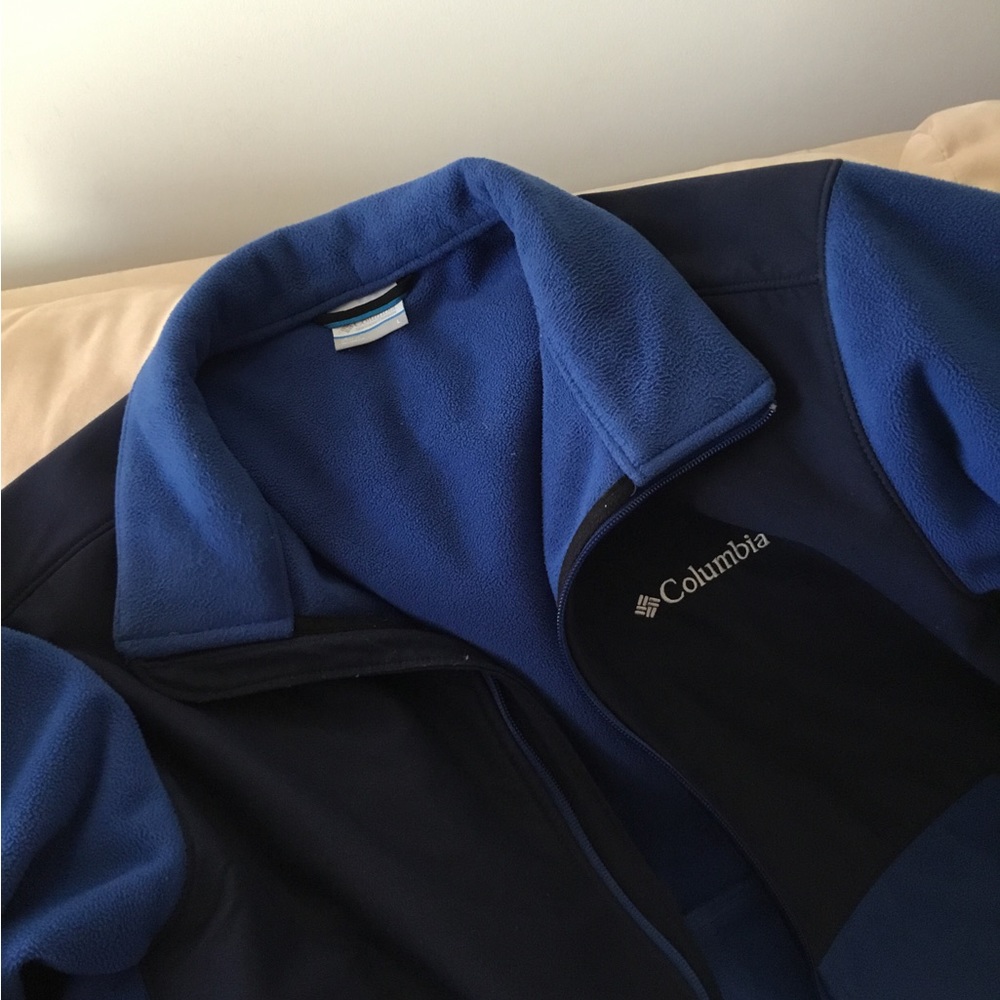 Xmas SALE Columbia mens winter Blue and Black colors, fleece Jacket Coat SZ L